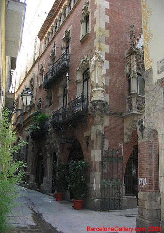 Del Palau Barcelona